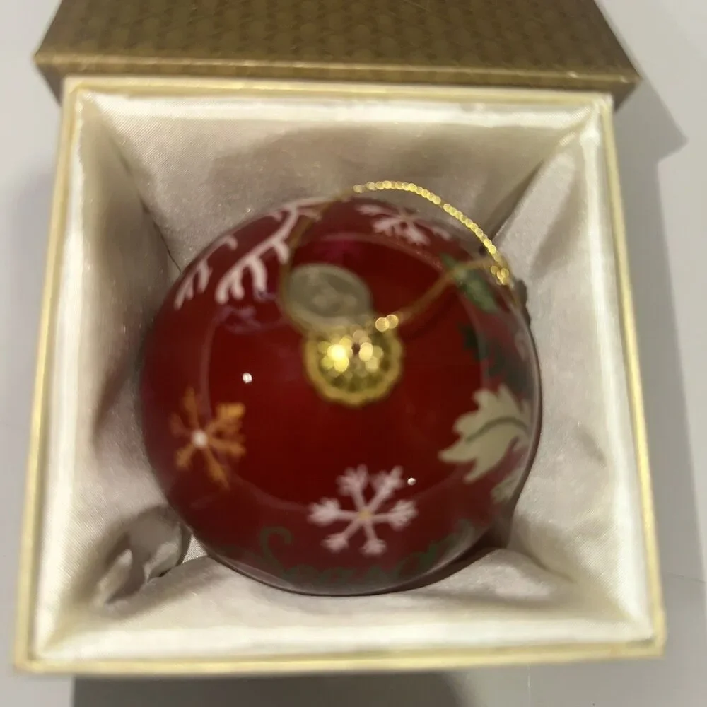 2016 Pier One Li Bien Ornament Seasons Greetings Hand Painted Glass Reindeer